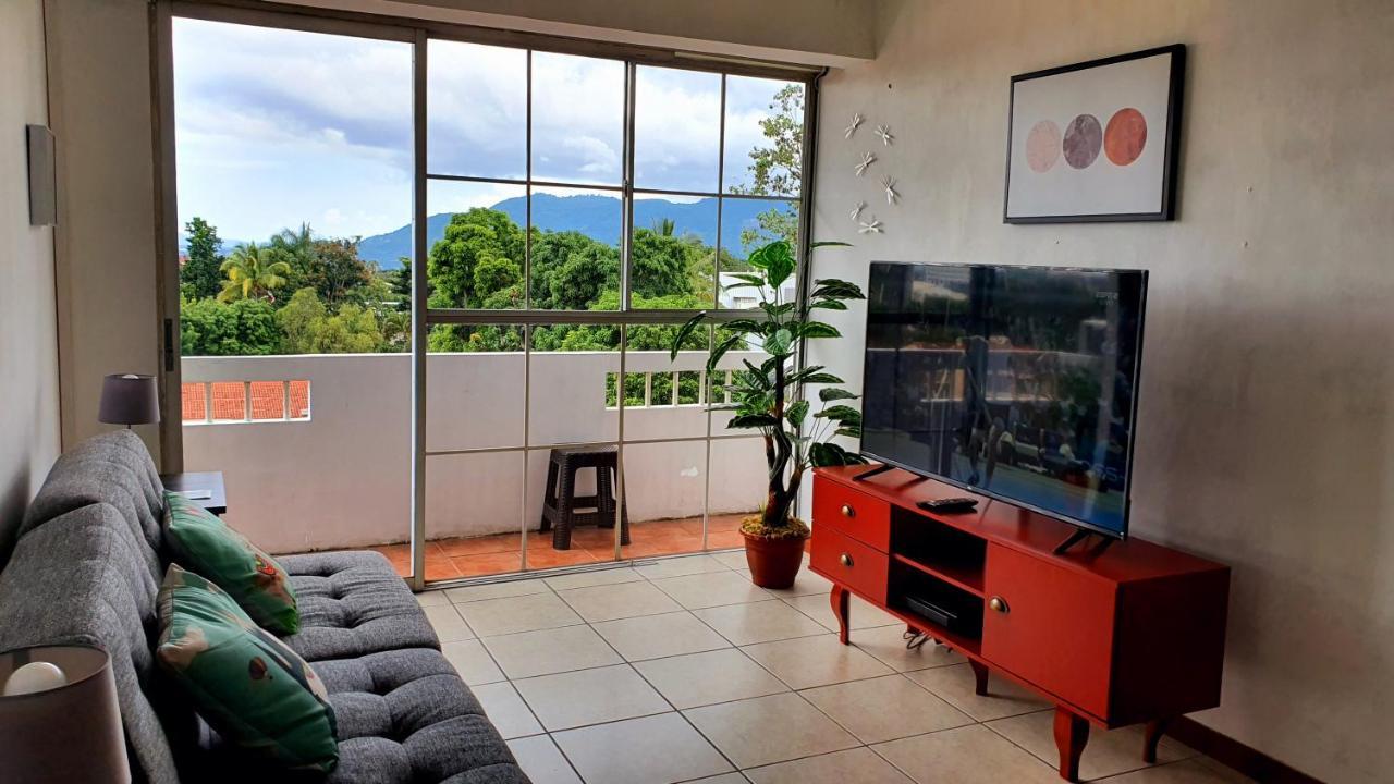 Appartamento San Benito Flats Wifi 50Mg - 4 Huespedes - Parqueos San Salvador Esterno foto